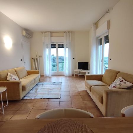 Appartamenti Miralago Pastrengo Bagian luar foto