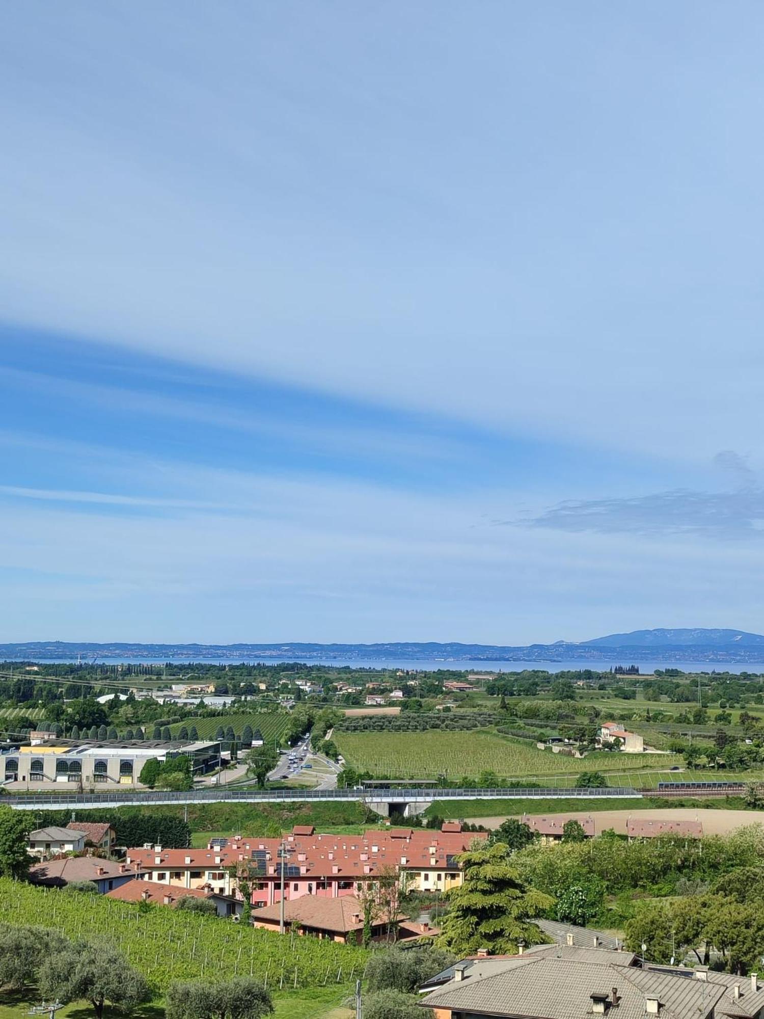 Appartamenti Miralago Pastrengo Bagian luar foto