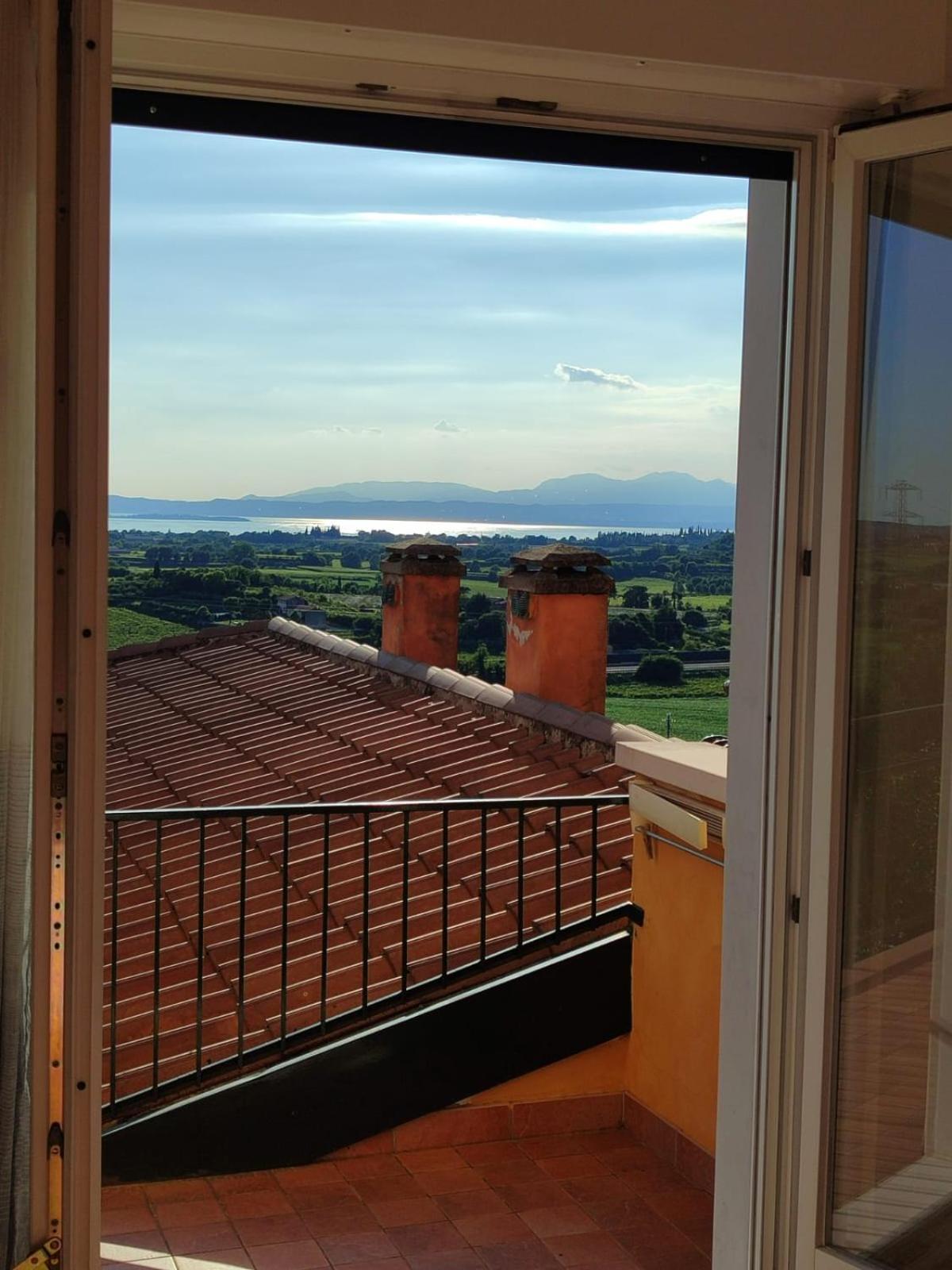 Appartamenti Miralago Pastrengo Bagian luar foto