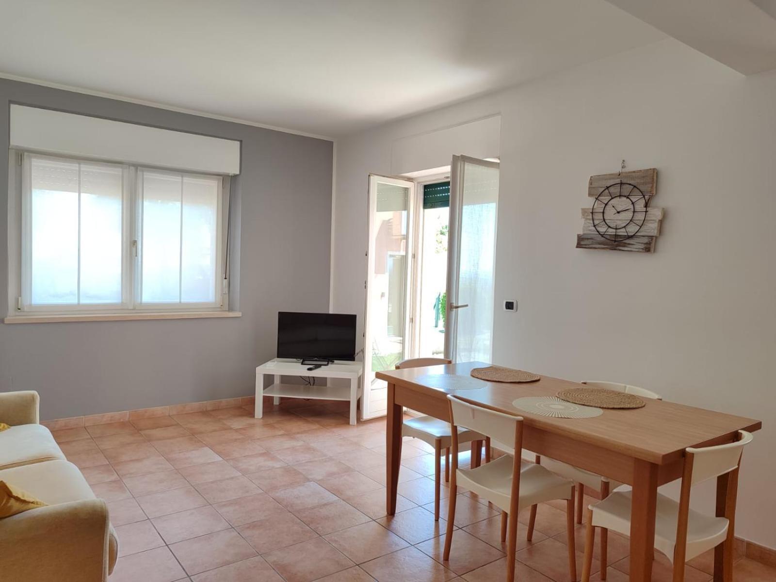 Appartamenti Miralago Pastrengo Bagian luar foto
